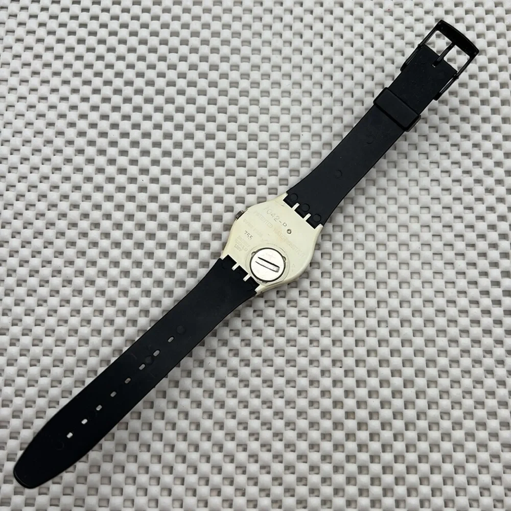 Swatch watch gw400